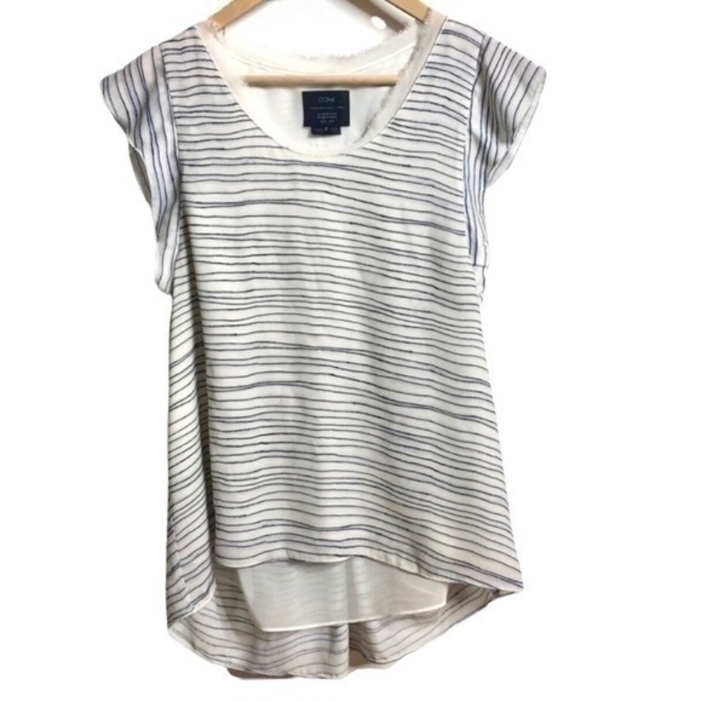 0’2nd Barney’s New York Ivory Striped Blouse Top Cap Sleeve Flowy Painted Line